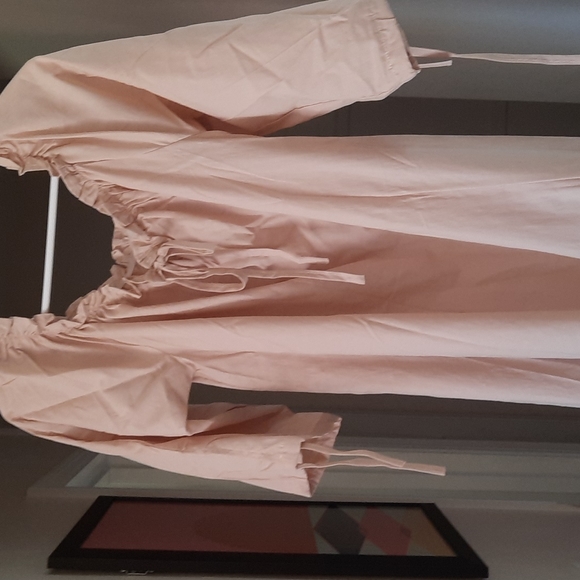 Cotton Off The Shoulder Dress. New. - Picture 5 of 7